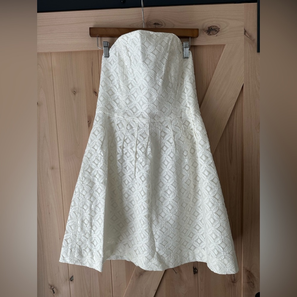 Lilly Pulitzer white lace strapless dress size 8
